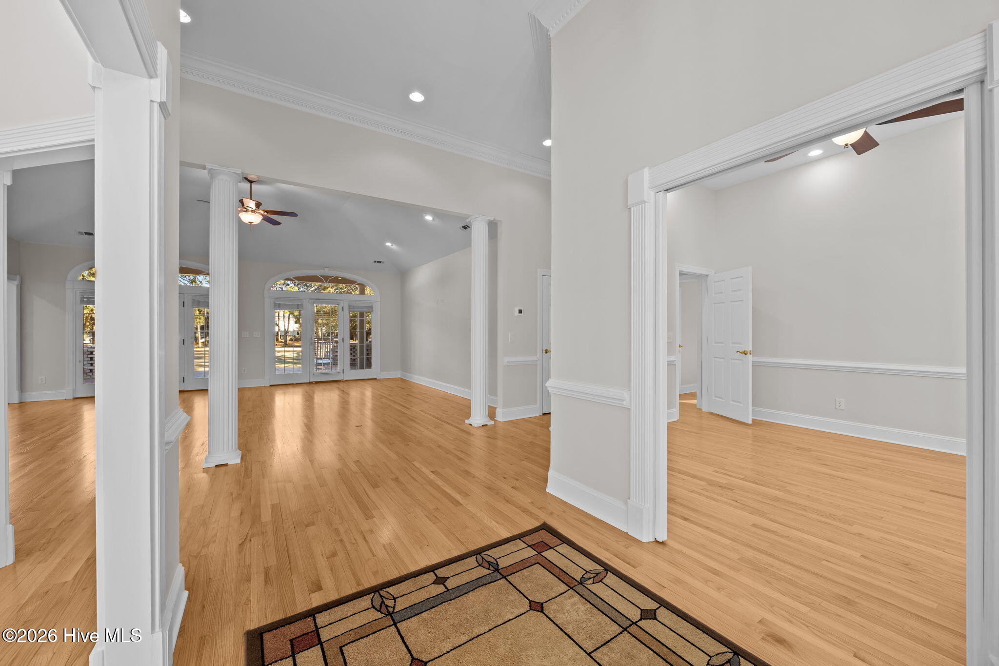 699 Country Club Drive