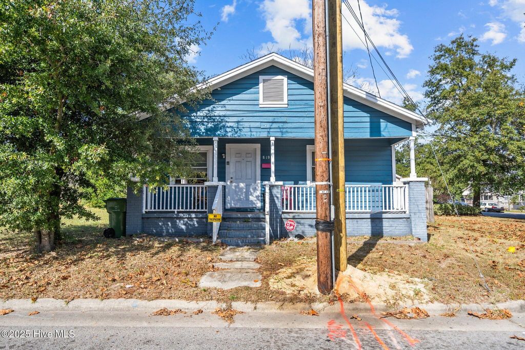 Photo of 819 Wooster Street, Wilmington, NC 28401 (MLS # 100489473)