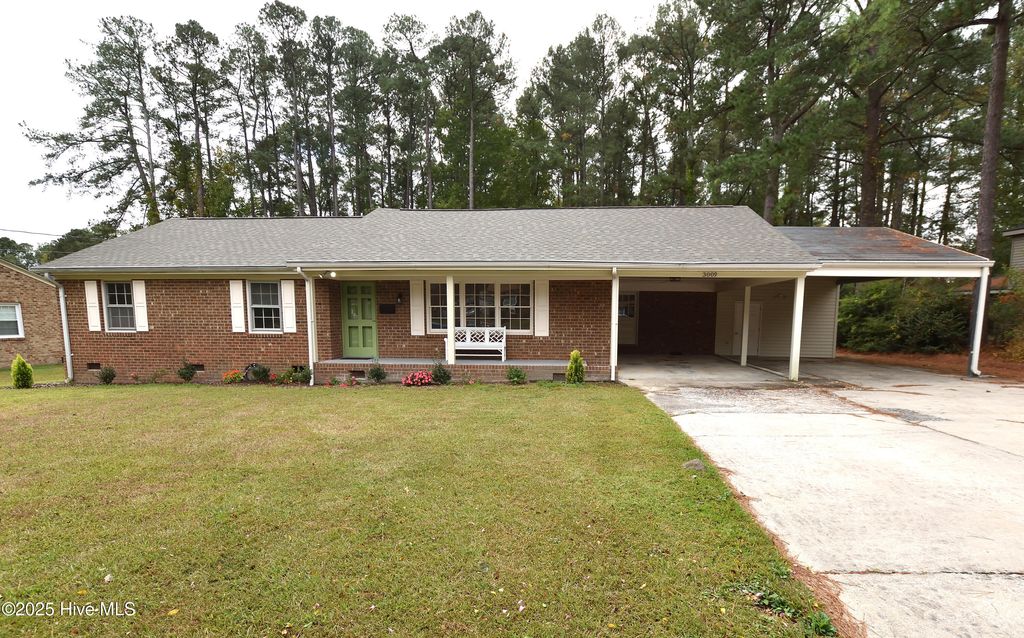 Photo of 3009 Wellington Drive, Rocky Mount, NC 27803 (MLS # 100537302)