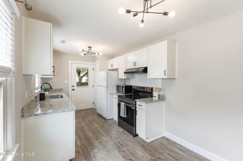 Tiny photo for 5009 Park Avenue, Wilmington, NC 28403 (MLS # 100577371)