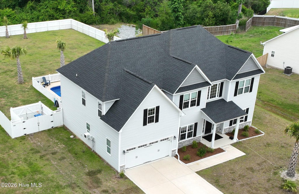 Photo of 808 Colchester Reef Run, Sneads Ferry, NC 28460 (MLS # 100582802)