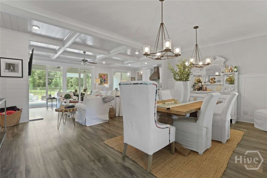 Photo of 148 Silver Fox Trail, Richmond Hill, GA 31324 (MLS # SA352917)