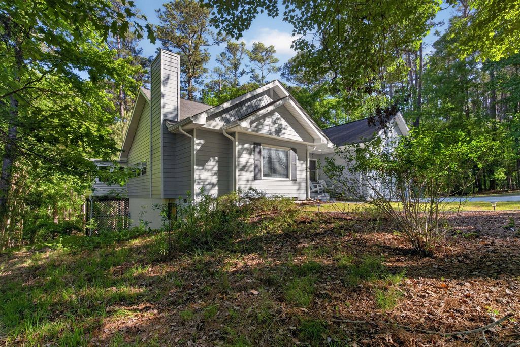 Photo of 219 Windy Circle, McCormick, SC 29835 (MLS # 555014)