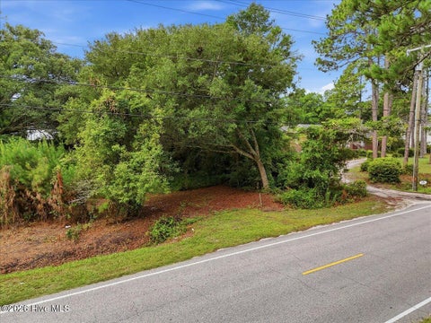 Tiny photo for 201 Golden Road, Wilmington, NC 28409 (MLS # 100589988)