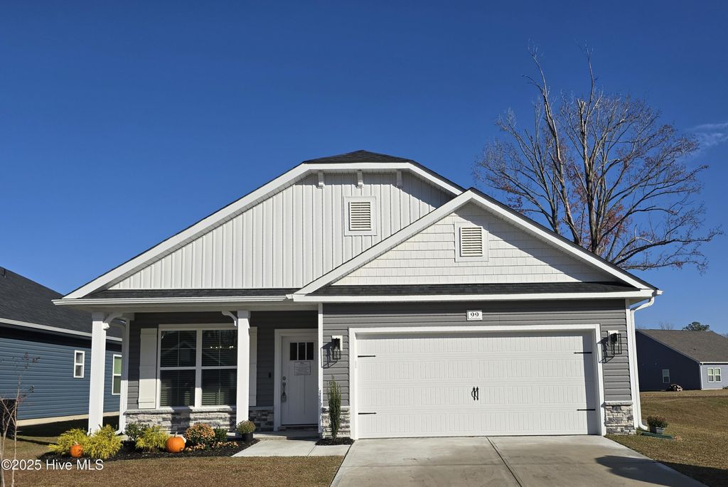 Photo of 94 Fishing Creek Drive, New Bern, NC 28562 (MLS # 100536956)