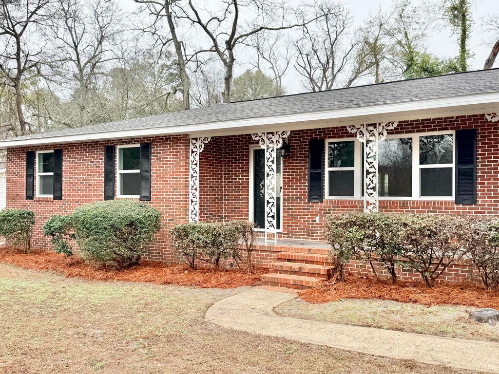 Photo of 826 Chatham Street, Sardis, GA 30456 (MLS # 552085)