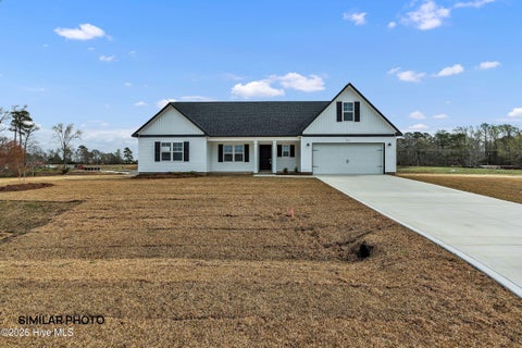 Homes For Sale - 523 Large Oak Drive #LOT 60<br/> Hubert, NC 28539