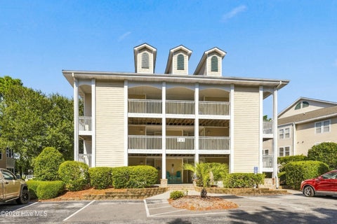 Condo For Sale - 3350 Club Villas Drive # 903<br/> Brunswick County, Southport, NC 28461