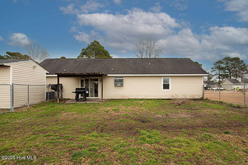 415 Cottonwood Court