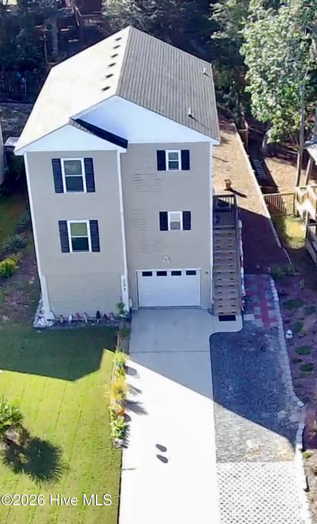 221 Sir Chandler Drive