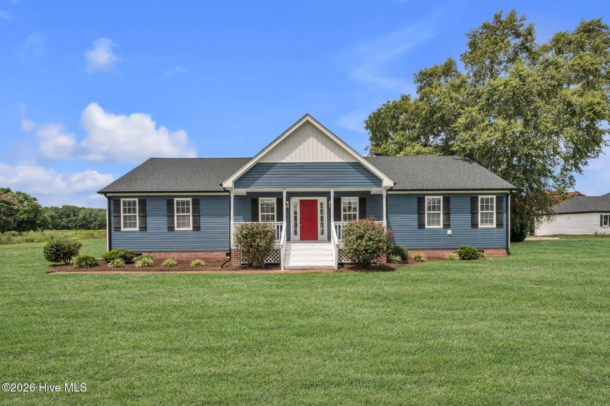 332 S End Road, Knotts Island, NC, 27950