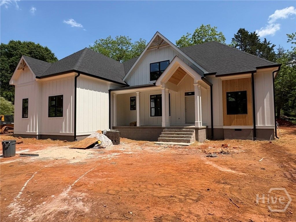 Photo of 106 Wiiliamsburg Lane, Athens, GA 30605 (MLS # CL354324)