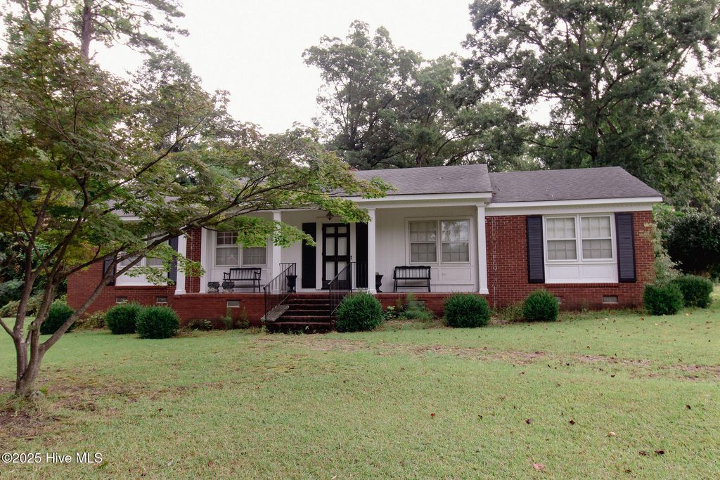 Photo of 2803 Carey Road, Kinston, NC 28504 (MLS # 100526329)