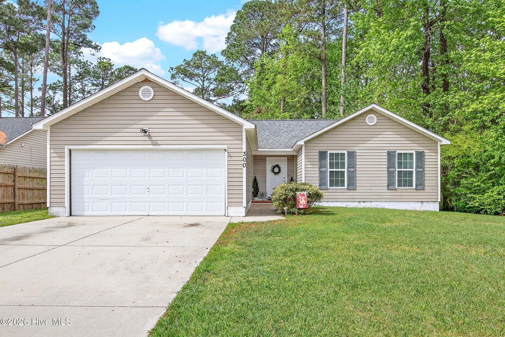 Photo of 300 Parkwood Drive, Jacksonville, NC 28546 (MLS # 100566133)