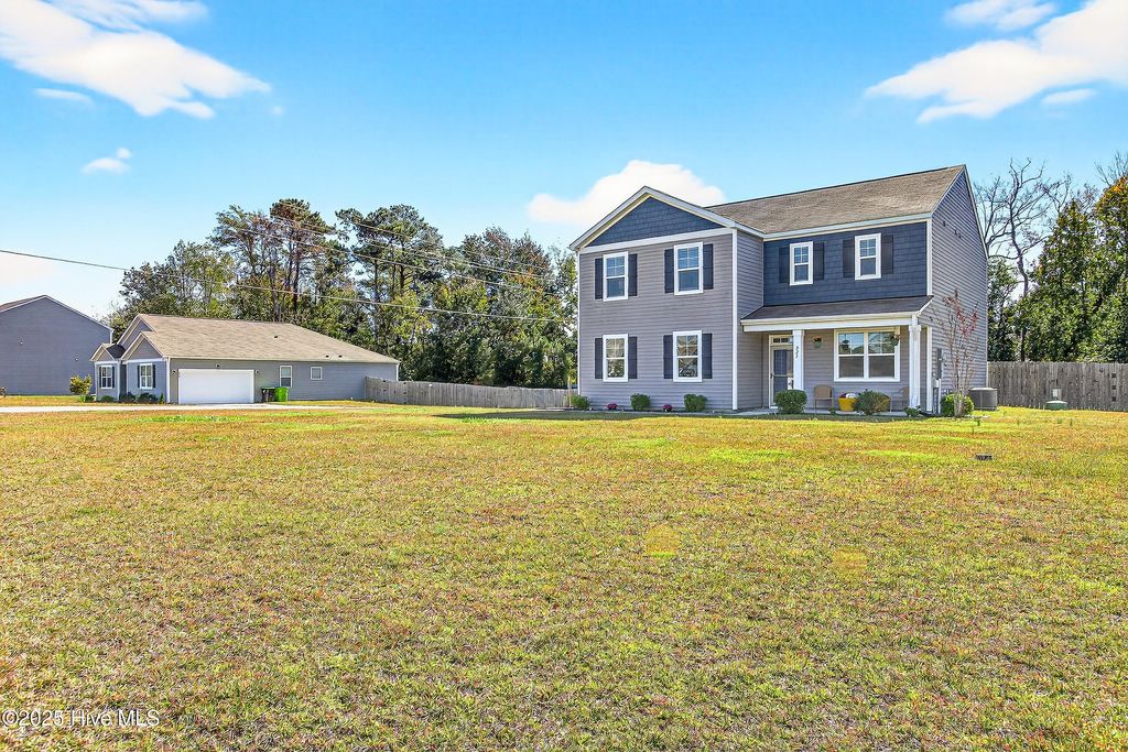 Photo of 221 Cheswick Drive, Holly Ridge, NC 28445 (MLS # 100539677)