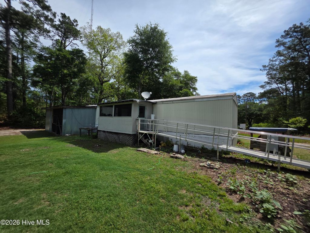 Photo of 977 Bozeman Road, Wilmington, NC (MLS # 100572699)
