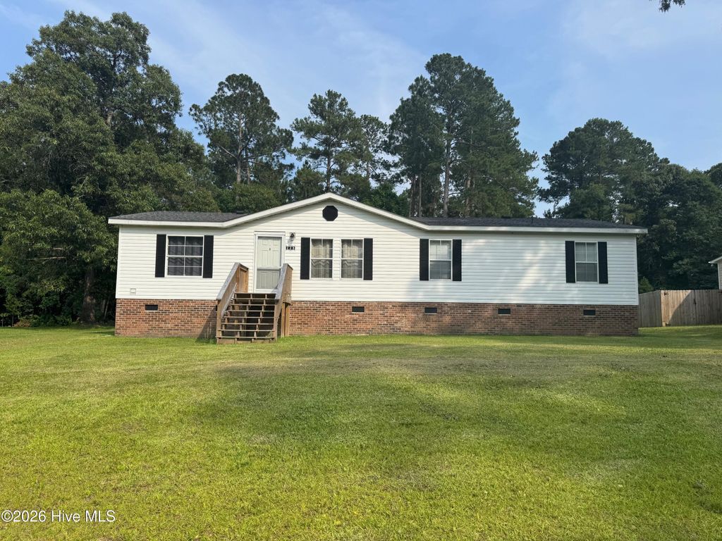 Photo of 228 Bellhammon Forest Drive, Rocky Point, NC 28457 (MLS # 100580097)