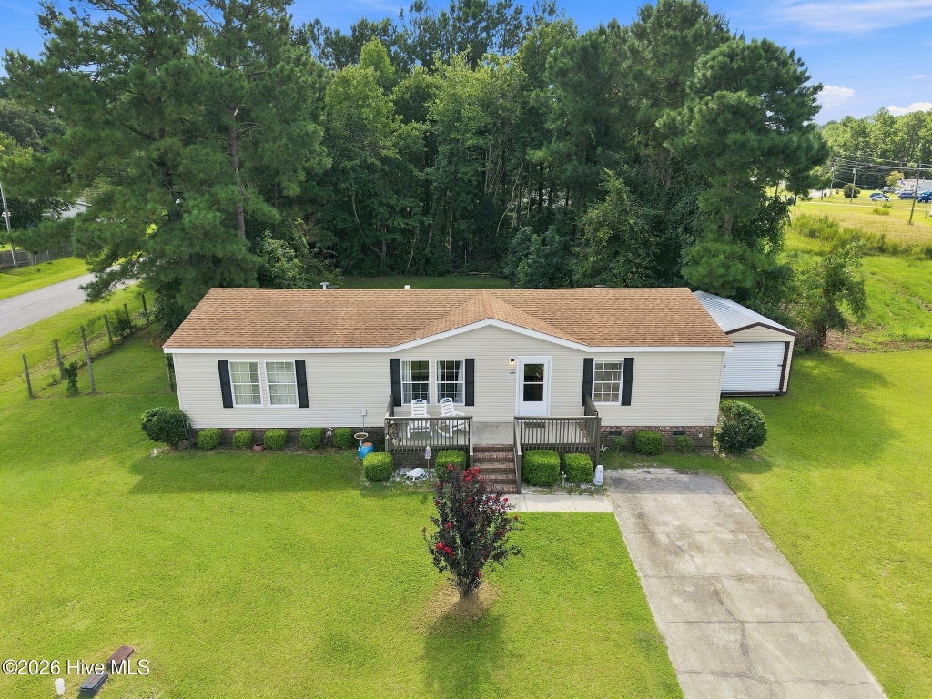 Photo of 206 Shipmans Pike, Jacksonville, NC 28546 (MLS # 100602625)