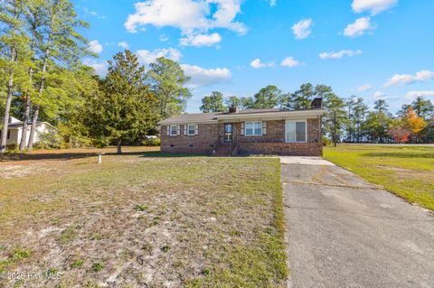 Homes For Sale - 2400 Old Aberdeen Road<br/> Rockingham, NC 28379