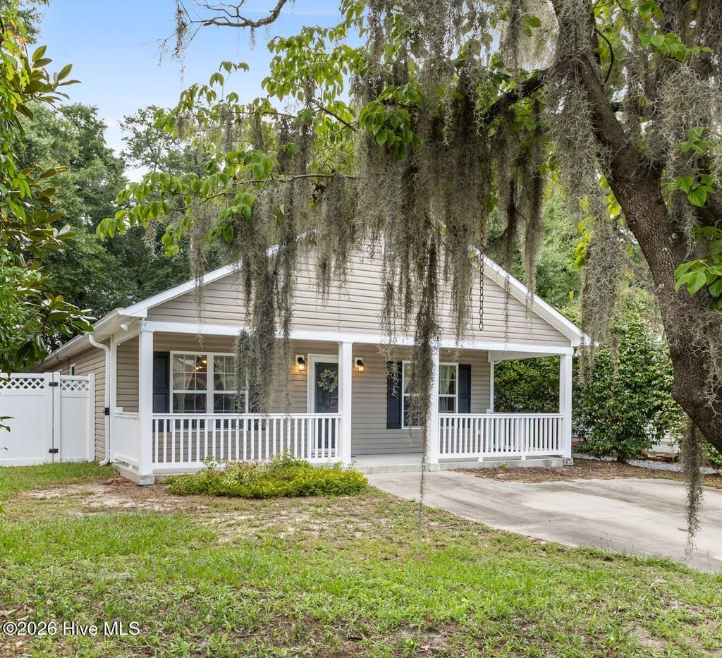 Photo of 615 Tennessee Avenue, Wilmington, NC 28401 (MLS # 100597985)