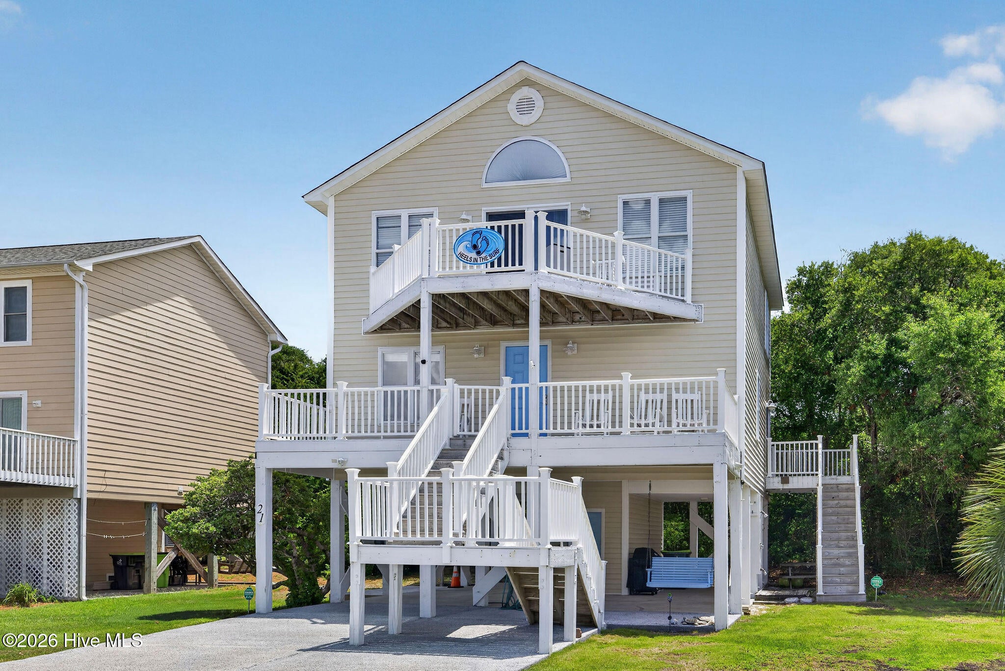 21 S Oak Drive