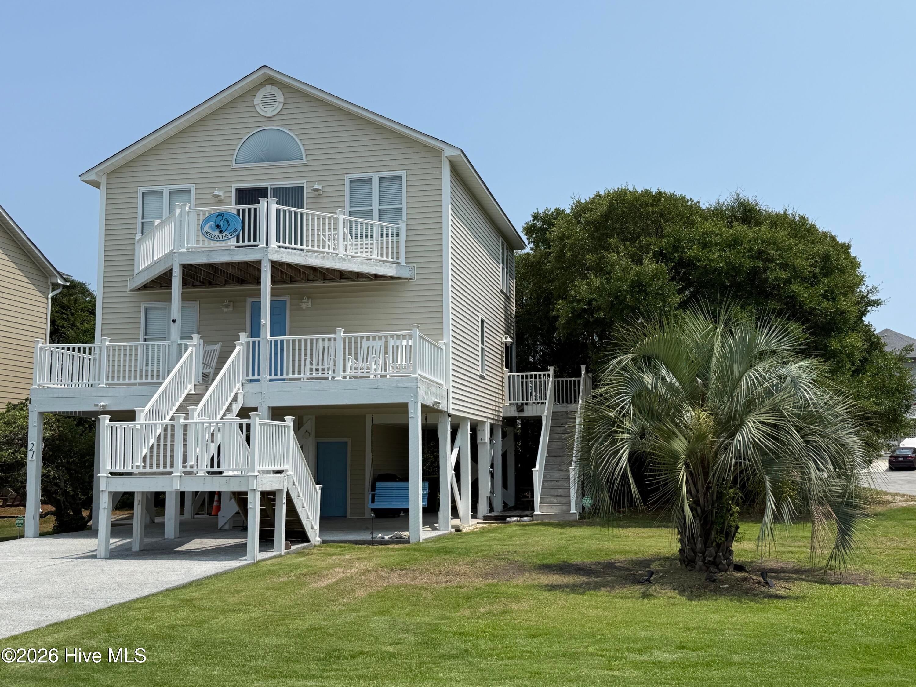 21 S Oak Drive