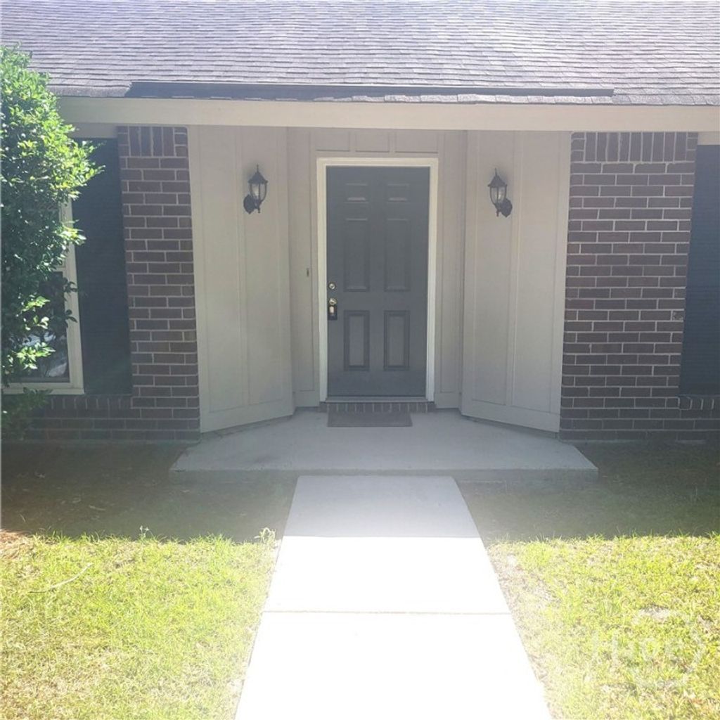 Photo of 76 Mackay Drive, Richmond Hill, GA 31324 (MLS # SA355911)