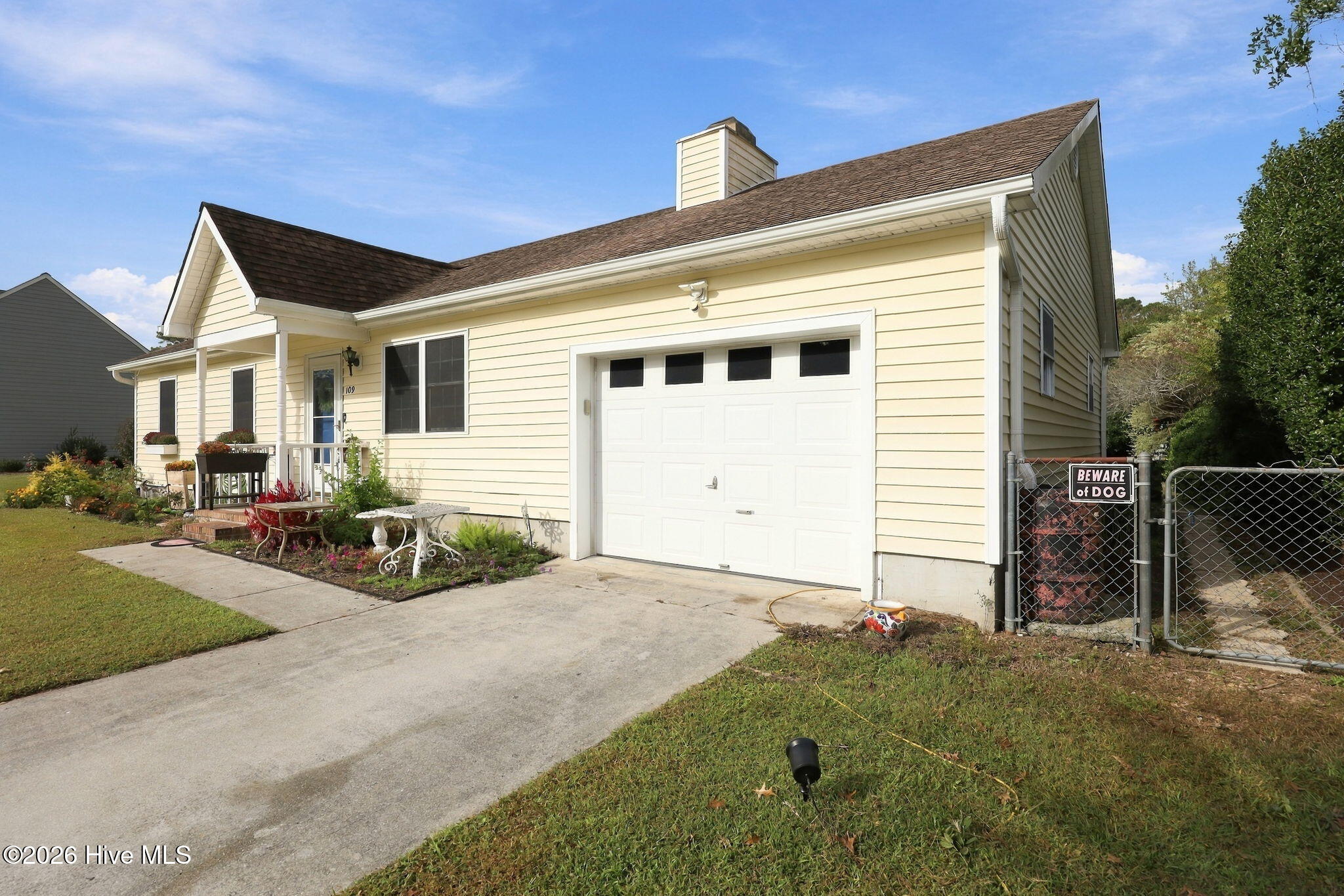 109 Falcon Crest Road