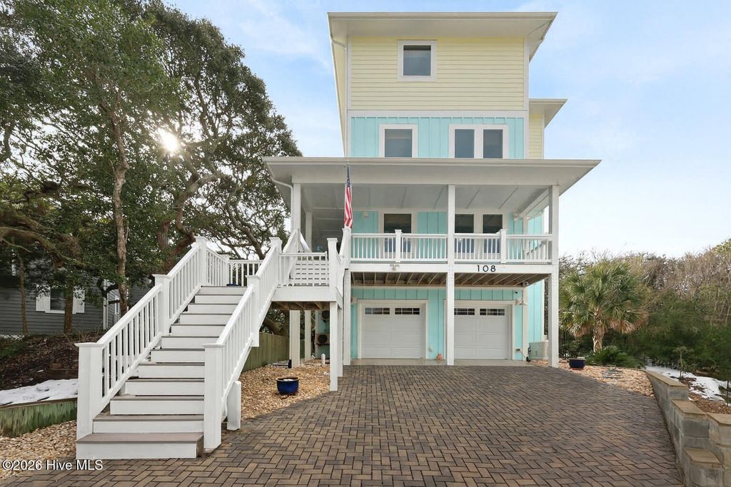 Photo of 108 Sea Urchin Court, Surf City, NC 28445 (MLS # 100552984)