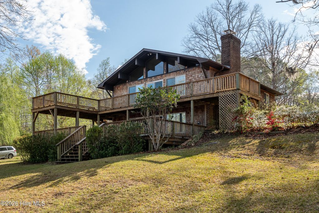 Photo of 334 Creekwood Lane, Blounts Creek, NC 27814 (MLS # 100563702)