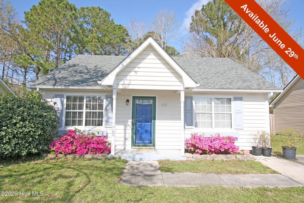 Photo of 4010 Hounds Chase Drive, Wilmington, NC 28409 (MLS # 100573963)