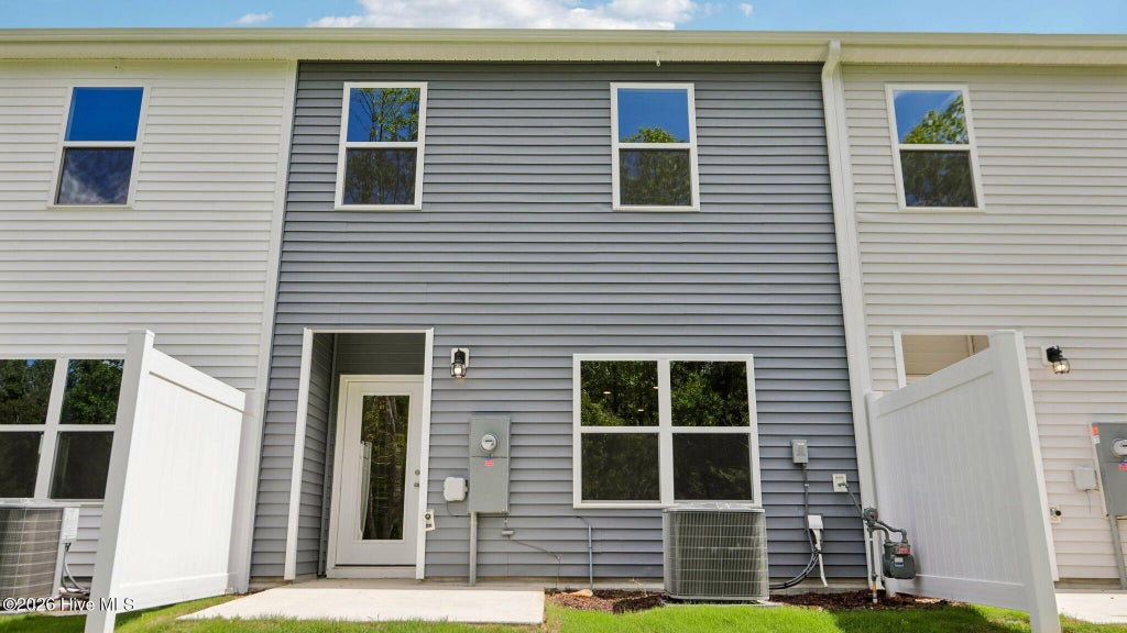 Photo of 504 Cherry Laurel Drive, Sanford, NC 27332 (MLS # 100578549)