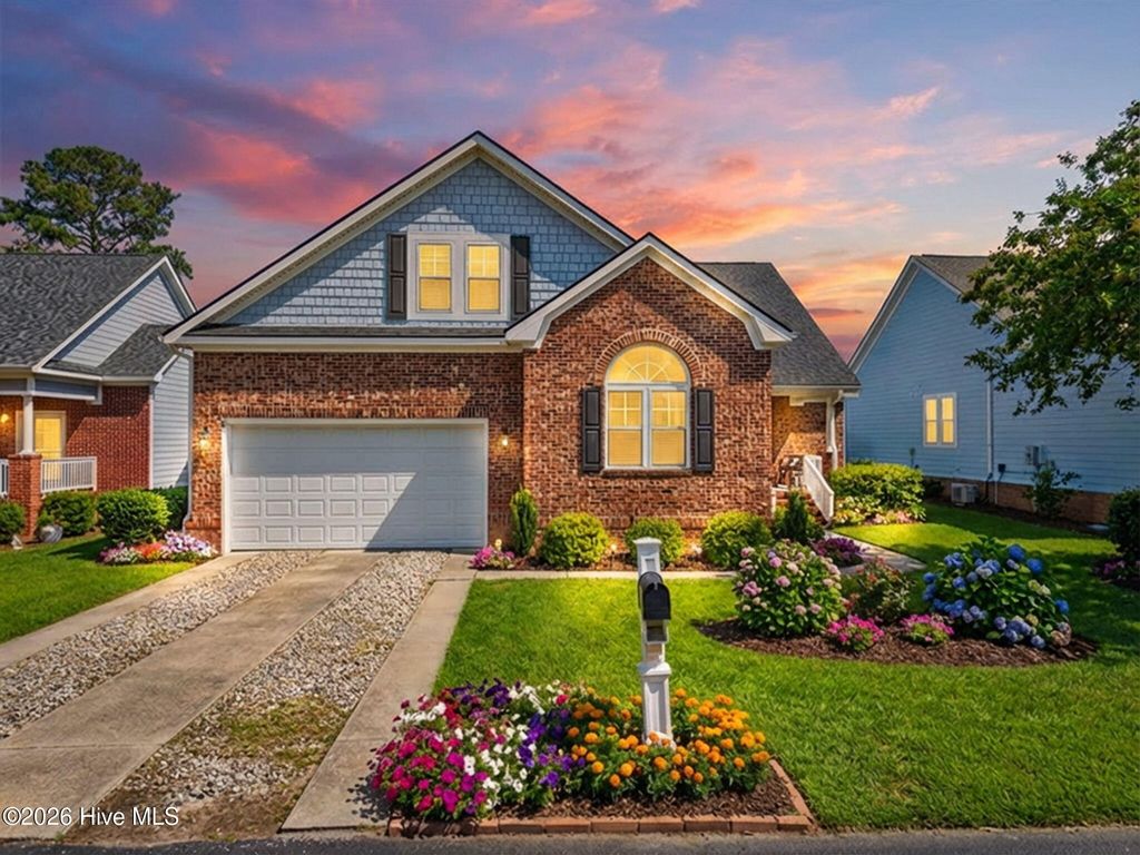 Photo of 5086 Glen Cove Drive SE, Southport, NC 28461 (MLS # 100558158)