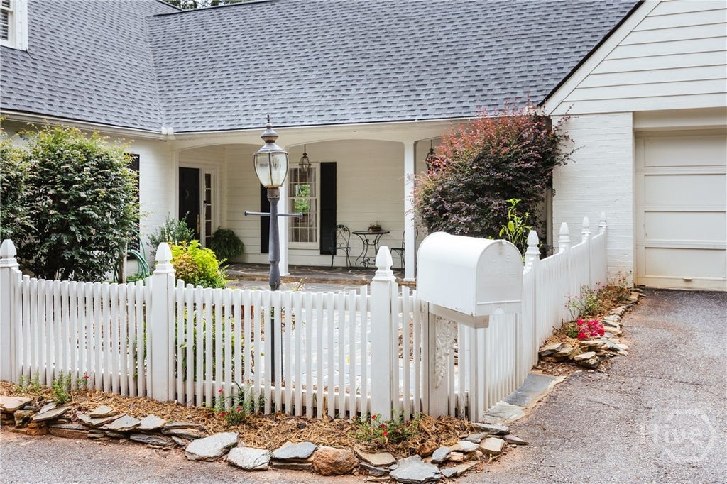 Photo of 198 Xavier Drive, Athens, GA 30606 (MLS # CL363824)