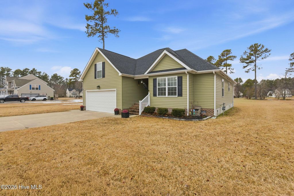 Photo of 404 Kingswood Boulevard, Elizabeth City, NC 27909 (MLS # 100553245)
