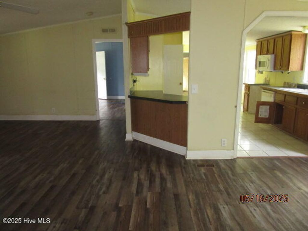 Photo of 371 Eneas Lanier Road, Chinquapin, NC 28521 (MLS # 100552875)