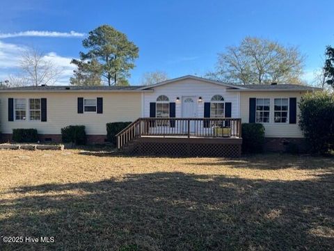 229 Pineview Road Richlands NC 28574