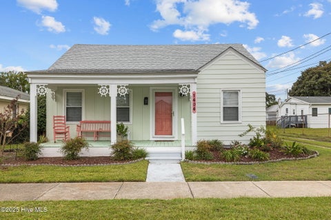 Homes For Sale - 1404 Shackleford Street<br/> Carteret County, Morehead City, NC 28557