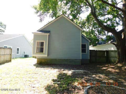 Tiny photo for 106 Mulberry Lane, Jacksonville, NC 28546 (MLS # 100597738)