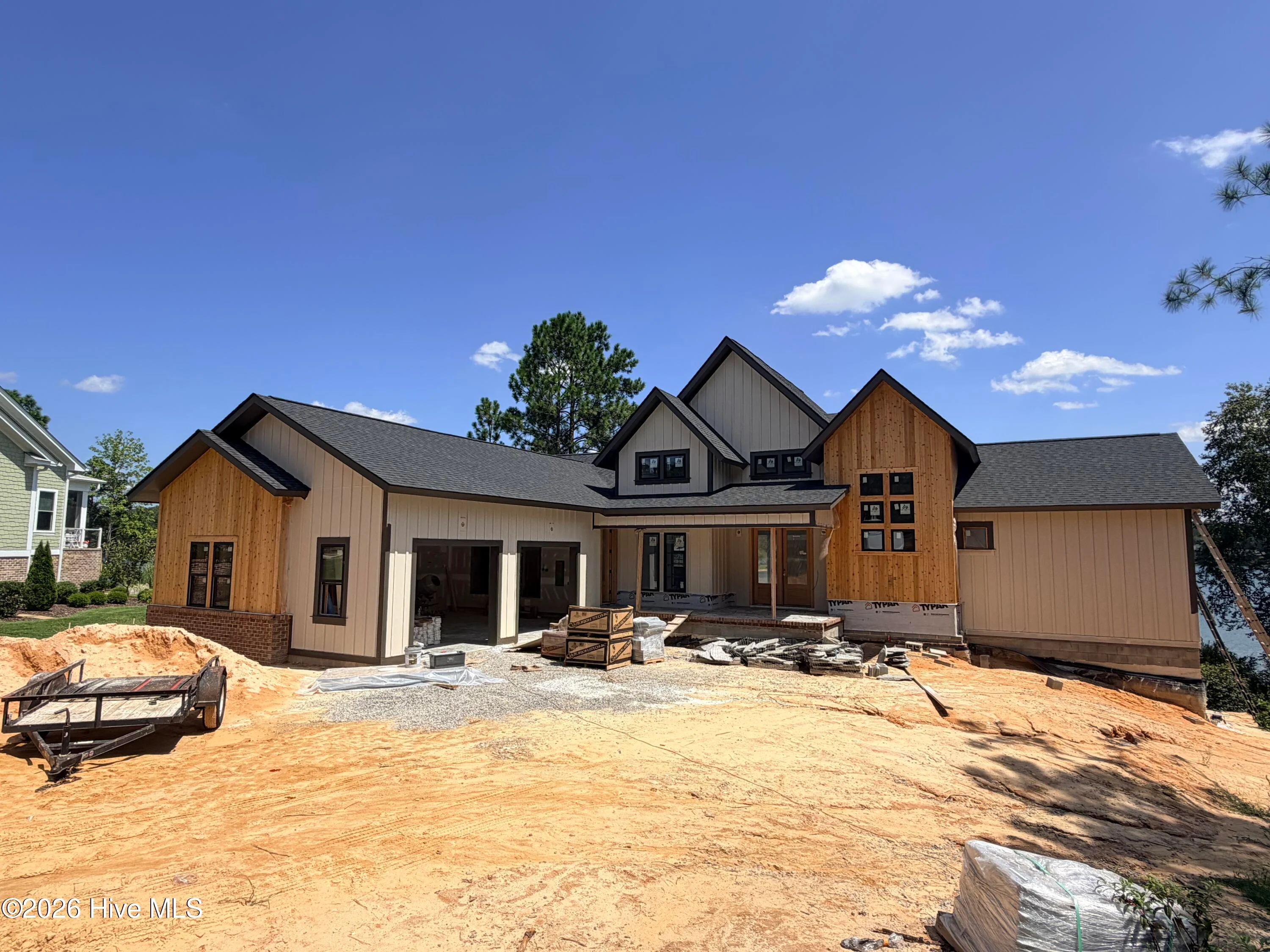 9 Lake Side Court