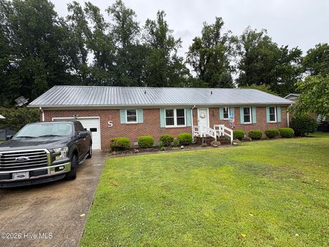 Homes For Sale - 1617 Ulster Drive<br/> Elizabeth City, NC 27909