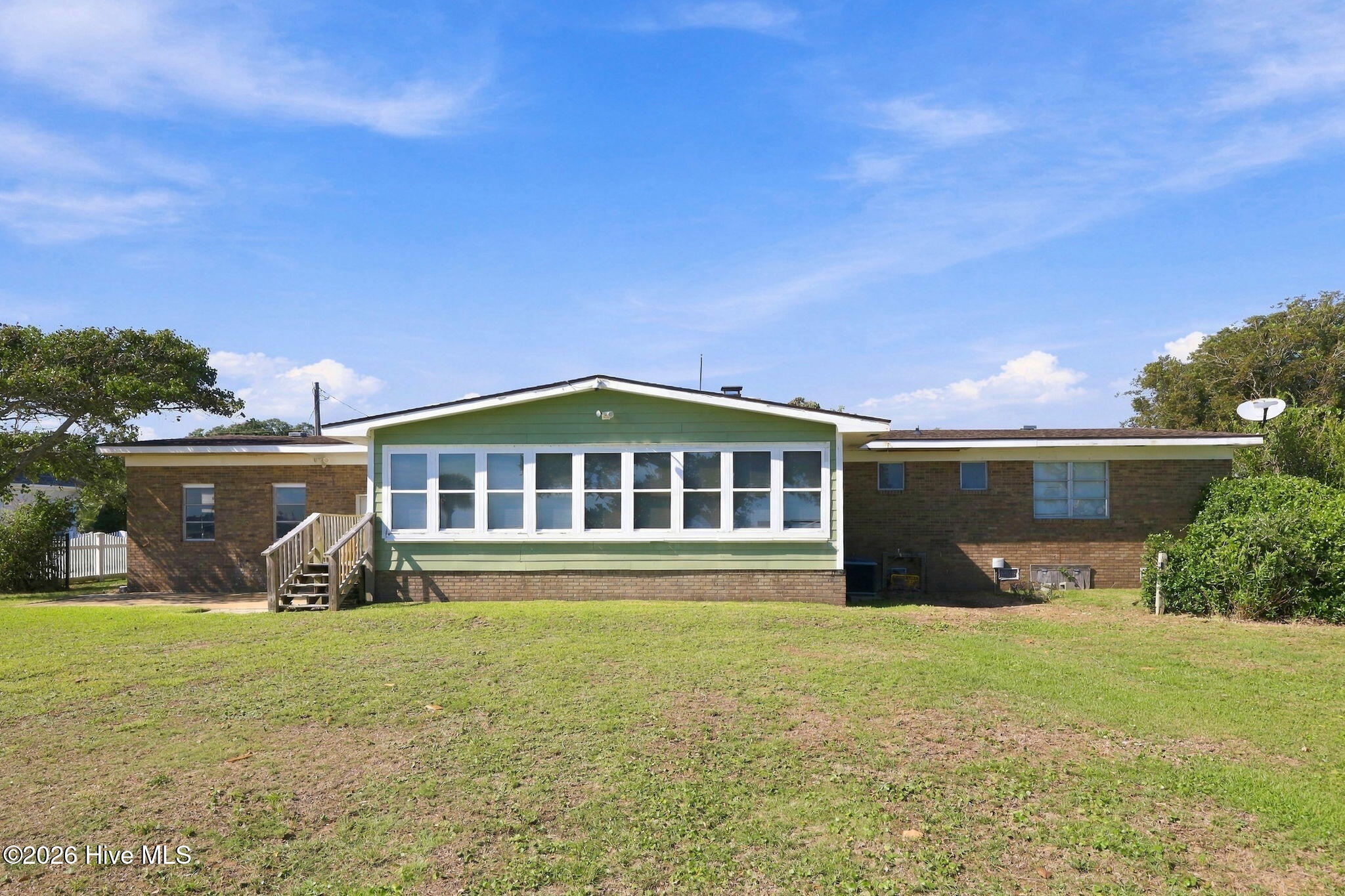 563 Neptune Drive