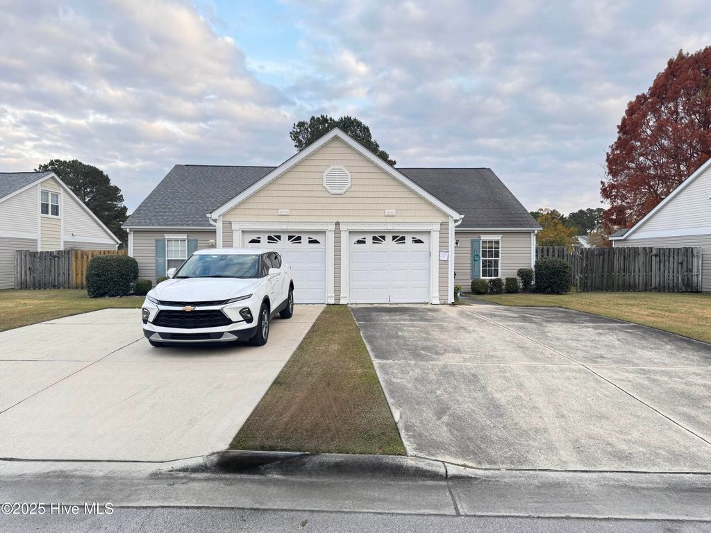 Photo of 106 Moses Griffin Lane, New Bern, NC 28562 (MLS # 100544138)