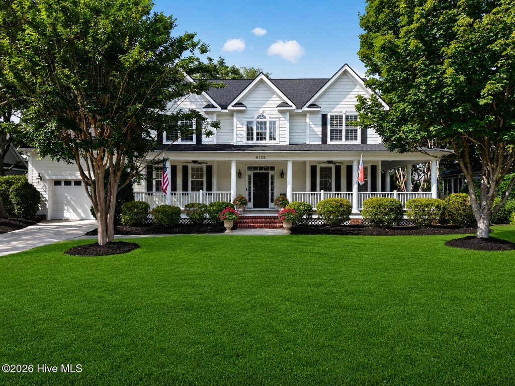 Photo of 6122 River Sound Circle, Southport, NC 28461 (MLS # 100580924)