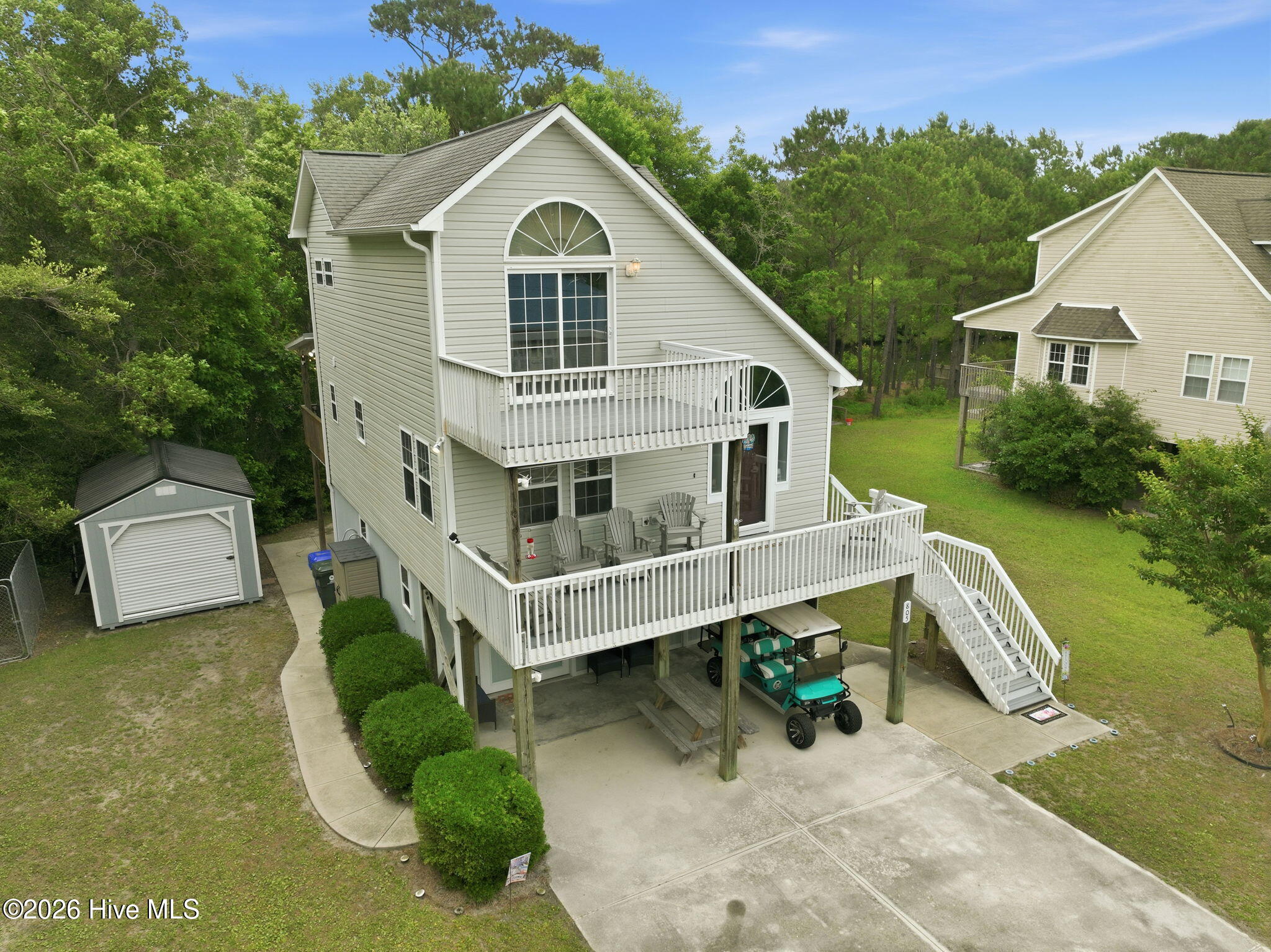 805 Driftwood Drive