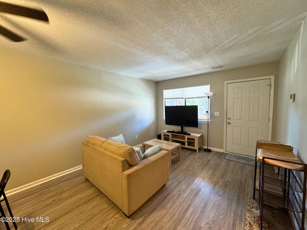 Photo of 522 S Kerr Avenue #Apt 56, Wilmington, NC 28403 (MLS # 100554226)