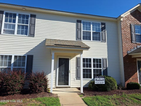 Townhouse For Rent - 4247 Dudleys Grant Drive #C<br/> Pitt County, Winterville, NC 28590