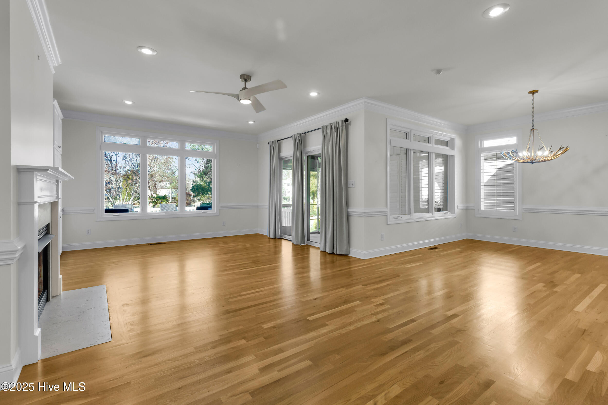 2113 Hidden Harbor Drive