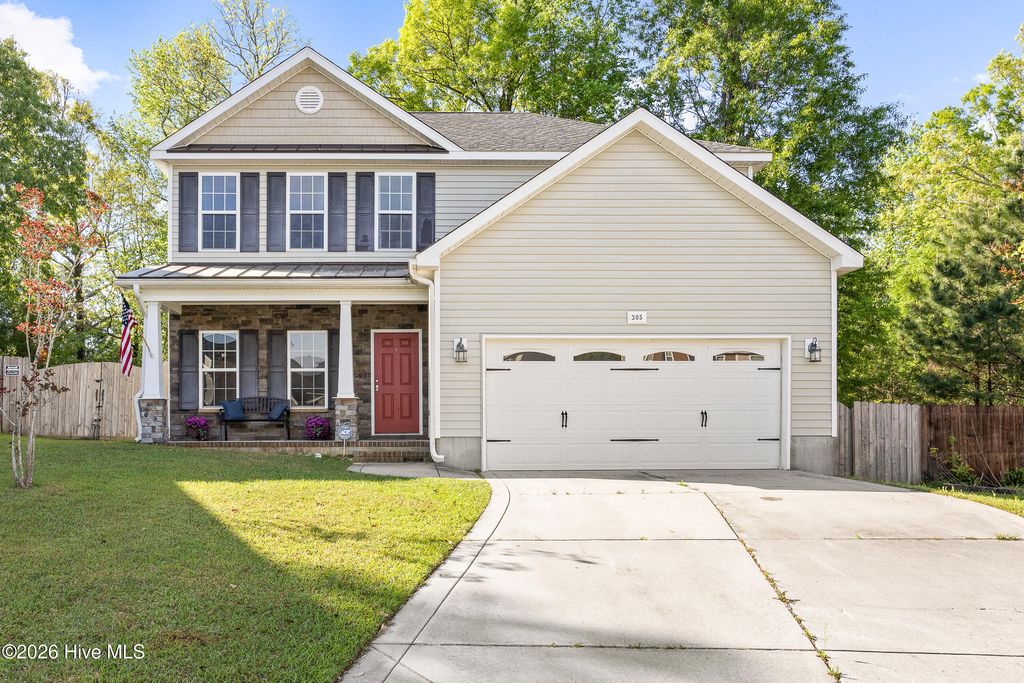 Photo of 305 Bonnie Court, Sneads Ferry, NC 28460 (MLS # 100567364)