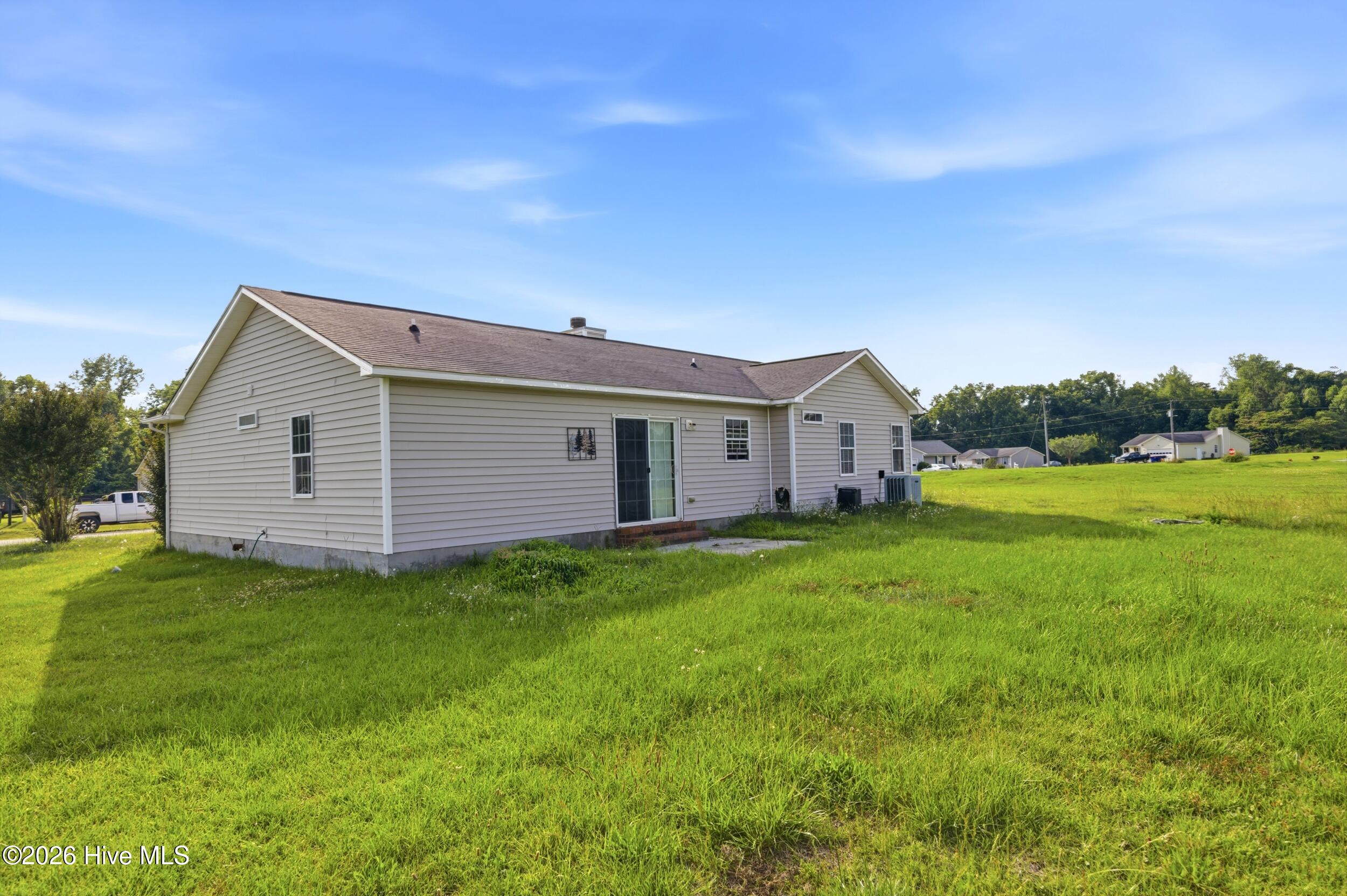 105 Starkys Creek Court